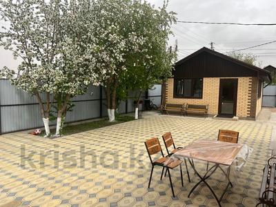 Жер үй мен саяжайлар в Акмолинской обл.: Жеке үй · 4 бөлме · 140 м² · 7.5 сот., Шевченко 78 — Назарбаева, бағасы: 69 млн 〒 Жеке үй · 4 бөлме · 140 м² · 7.5 сот., Шевченко 78 — Назарбаева, бағасы: 69 млн 〒 в Кокшетау