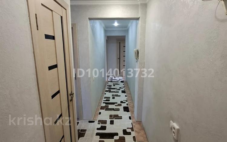 3-комнатная квартира · 58 м² · 4/5 этаж, 2 23 за 7.5 млн ₸ в Степногорске — фото 2