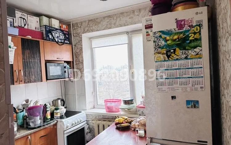 2-бөлмелі пәтер · 44 м² · 4/5 қабат, Машхур жусупа 31 — Магазин Кайрат за ним, бағасы: 10 млн ₸ в Экибастузе — фото 2