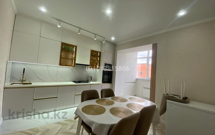 2-бөлмелі пәтер · 74.6 м² · 5/5 қабат, мкр. Алтын орда 360а, бағасы: 29 млн ₸ в Актобе — фото 2