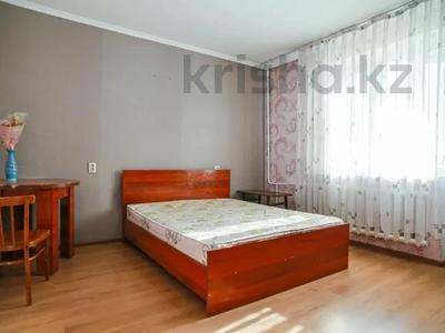 1-комнатная квартира · 40 м² · 2/9 этаж, Самал 2 25 — Dostyk plaza за 300 000 ₸ в Алматы, Медеуский р-н