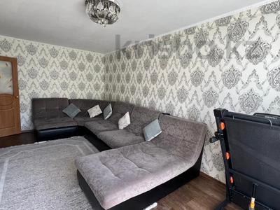 3-комнатная квартира · 66 м² · 3/5 этаж, Жастар 27 за 32 млн 〒 в Усть-Каменогорске