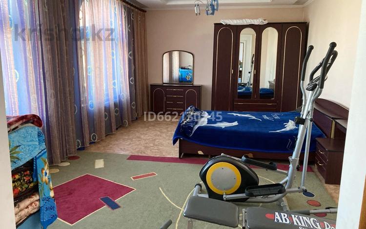 Жеке үй · 11 бөлме · 337.5 м² · 8 сот., Мангилик ел 72, бағасы: 80 млн 〒 в Таразе — фото 2