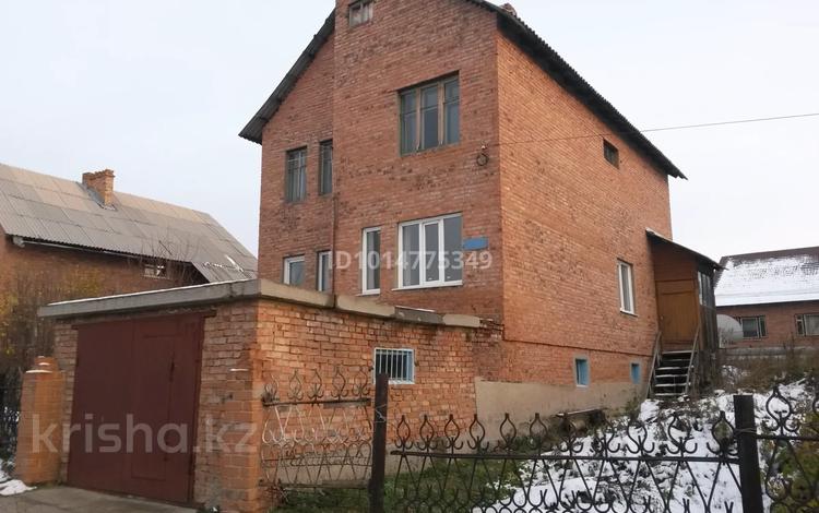 Жеке үй · 6 бөлме · 200 м² · 10 жүзд., Фонтанная 107, бағасы: 48 млн ₸ в Усть-Каменогорске, Ульбинский — фото 4