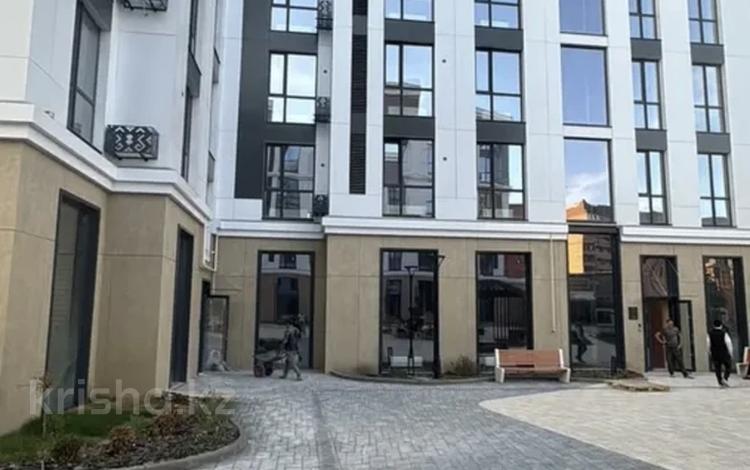 1-комнатная квартира · 44 м² · 8/9 этаж, мкр. Алтын орда 351 за 20 млн ₸ в Актобе — фото 2