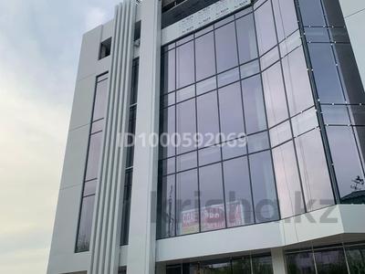 Аренда коммерческой недвижимости в Шымкенте: Свободное назначение · 1700 м² за 6 500 〒 Свободное назначение · 1700 м² за 6 500 〒 в Шымкенте, Каратауский р-н