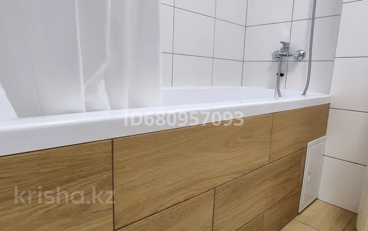 1-комнатная квартира · 42 м² · 4/5 этаж, Аль-Фараби — Шашкина за 350 000 ₸ в Алматы, Медеуский р-н — фото 47