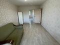 2-бөлмелі пәтер · 45 м² · 4/5 қабат, Абу Бакира Кердери, бағасы: 13 млн ₸ в Уральске — фото 2
