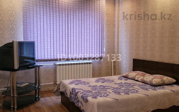 1-комнатная квартира · 42 м² · 2/9 этаж, мкр Аксай-2 58 — Саина-Маречека за 3 000 ₸ в Алматы, Ауэзовский р-н — фото 2