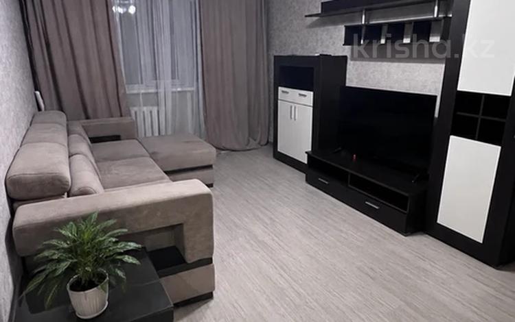 2-бөлмелі пәтер · 56 м² · 3/5 қабат, Назарбаева 11, бағасы: 17 000 ₸ в Павлодаре — фото 2