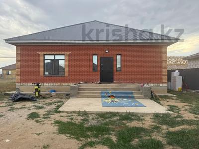 Отдельный дом · 5 комнат · 166.2 м² · 10 сот., жилой массив Жанаконыс-2, Жанаконыс-2 764 за 45 млн 〒 в Актобе