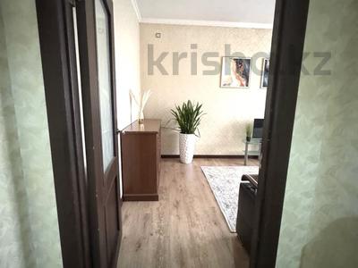 2-комнатная квартира · 58 м² · 4/9 этаж, Сейфуллина 525 за 20 000 ₸ в Алматы, Алмалинский р-н
