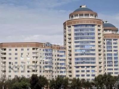 5-комнатная квартира, 220 м², 6/14 этаж, Кулманова 1 — Рядом гостиница River Palace за 177.5 млн 〒 в Атырау