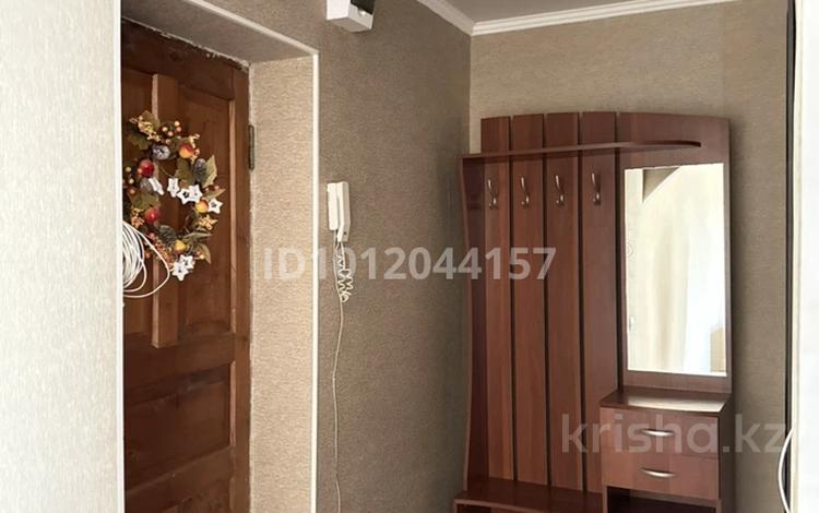 1-комнатная квартира · 33.5 м² · 3/5 этаж, Ермекова 83/2 — налоговая за 15 млн ₸ в Караганде, Казыбек би р-н — фото 2