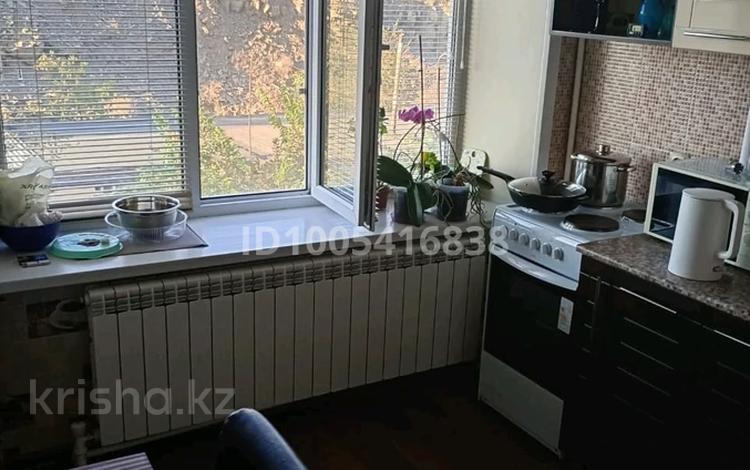 1-комнатная квартира · 40 м² · 2/6 этаж, Есенберлина 69 — Спорткомплекс жигер за 15 млн ₸ в Жезказгане — фото 2