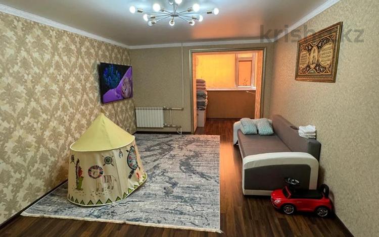 1-бөлмелі пәтер, 70 м², 4/5 қабат, мкр Жилгородок, Ленинградская 51, бағасы: 18.5 млн 〒 в Актобе, мкр Жилгородок — фото 6