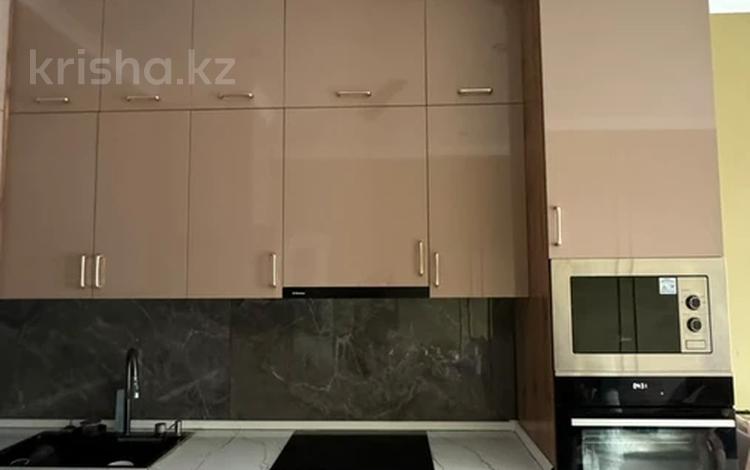 2-комнатная квартира · 50 м² · 7/16 этаж, Утеген батыра 11 за 350 000 ₸ в Алматы, Ауэзовский р-н — фото 2