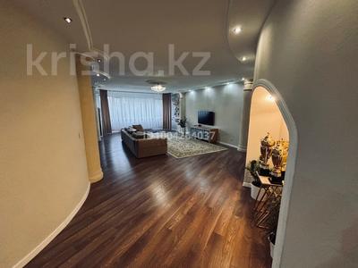 Аренда квартир в Алматы: 5-комнатная квартира · 220 м² · 4/9 этаж, Аль-Фараби 47 — ул. Аль-Фараби 47, Маркова 79 за 1.4 млн 〒 5-комнатная квартира · 220 м² · 4/9 этаж, Аль-Фараби 47 — ул. Аль-Фараби 47, Маркова 79 за 1.4 млн 〒 в Алматы, Бостандыкский р-н