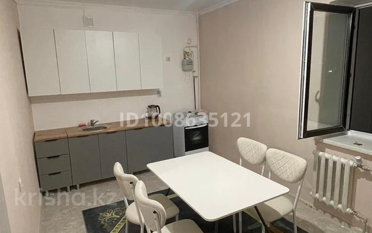 3-комнатная квартира · 80 м² · 4/7 этаж, Левый берег 5 квартал 4дом 42кв за 170 000 〒 в  — фото 5