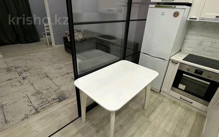 1-комнатная квартира · 45 м² · 8/17 этаж, Толе би за 44.5 млн 〒 в Алматы, Алмалинский р-н — фото 2