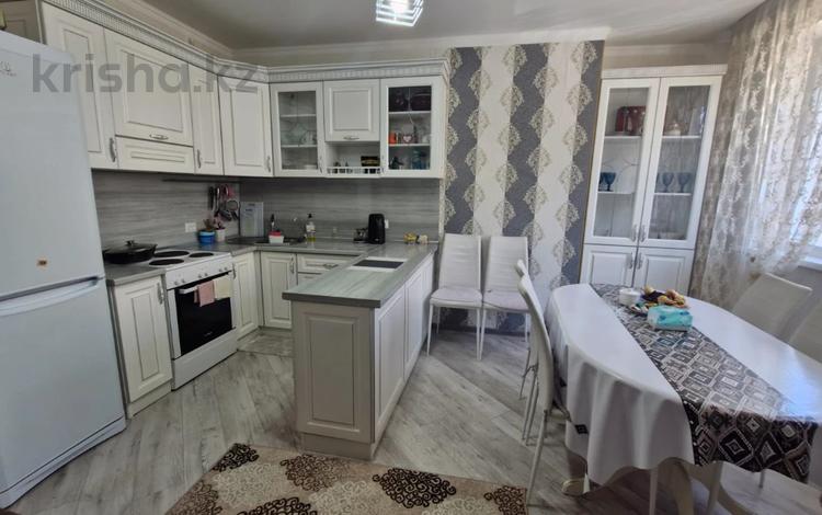 2-бөлмелі пәтер · 83.1 м² · 4/9 қабат, Ткачева 5/1, бағасы: 38 млн ₸ в Павлодаре — фото 3