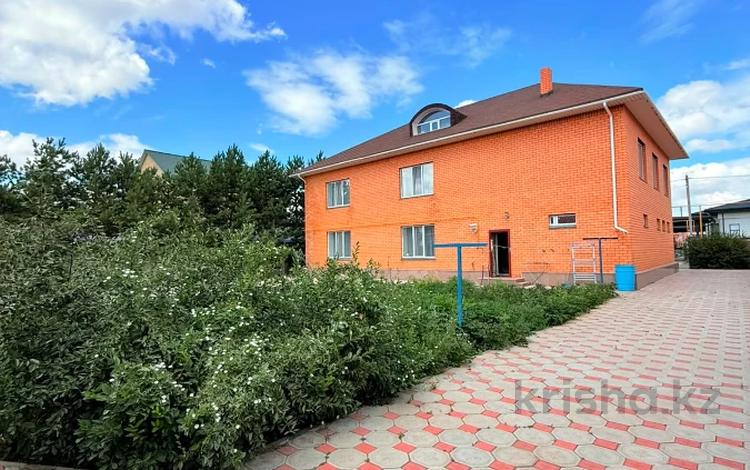 Отдельный дом · 7 комнат · 500 м² · 10 сот., Уалиханова 70 — Школа лицей за 110 млн ₸ в Косшы — фото 2