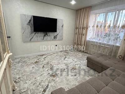 4-бөлмелі пәтер · 110 м² · 5/5 қабат, мкр. Алтын орда, Алтын орда 11А, бағасы: 43 млн ₸ в Актобе
