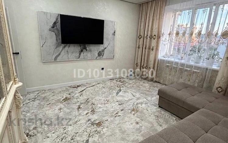 4-бөлмелі пәтер · 110 м² · 5/5 қабат, мкр. Алтын орда, Алтын орда 11А, бағасы: 43 млн ₸ в Актобе — фото 2