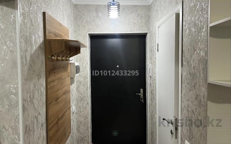1-бөлмелі пәтер · 36 м² · 8/9 қабат, Райымбек Батыр 277а, бағасы: 220 000 ₸ в  — фото 2