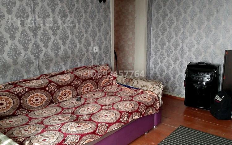 2-комнатная квартира, 45 м², 2/2 этаж, Гагарина 84 — жумабаева за 16.5 млн 〒 в Семее — фото 2