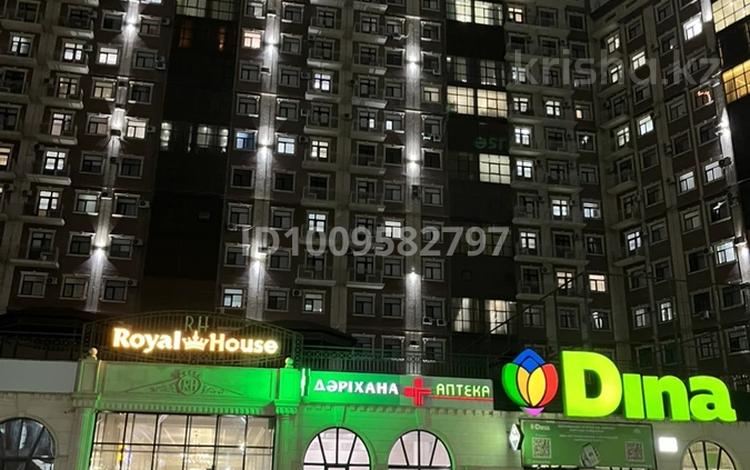 2-бөлмелі пәтер · 82 м² · 13/15 қабат, 19-ш/а., 19 мкрн, бағасы: 320 000 ₸ в Актау, 19-й мкр — фото 2