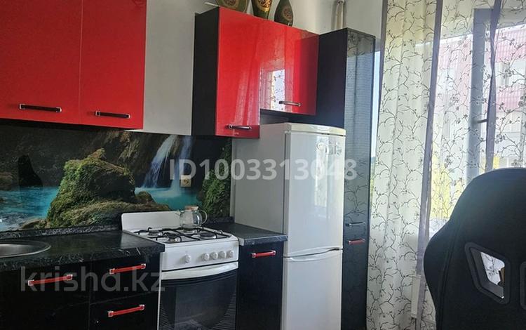 1-бөлмелі пәтер · 42 м² · 4/6 қабат, мкр Кокжиек 30 — Школа,детсад,поликлиника большая стоянка,мойка ., бағасы: 23 млн ₸ в Алматы, Жетысуский р-н — фото 2