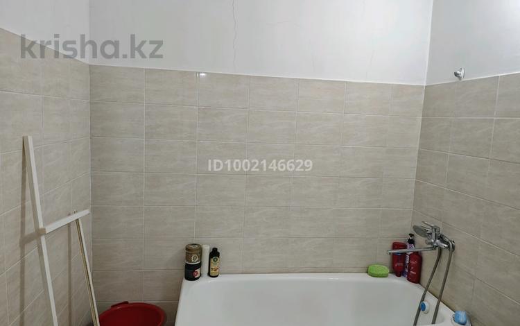 3-бөлмелі пәтер · 70 м² · 2/5 қабат, Кокшетау 6Б, бағасы: 29 млн ₸ в Шымкенте, Каратауский р-н — фото 2