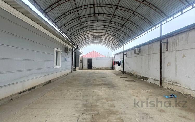 Отдельный дом · 5 комнат · 250 м² · 10 сот., Кара Жусип 29 — Байауыл 11 көше 29 үй за 35 млн ₸ в Жанаозен — фото 2