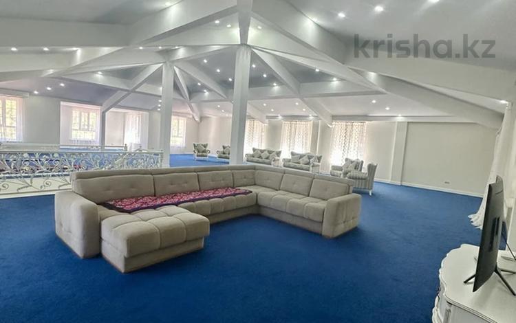 Отдельный дом · 8 комнат · 730 м² · , Керей Жанибек Хандар 197 за 750 млн ₸ в Алматы, Медеуский р-н — фото 2