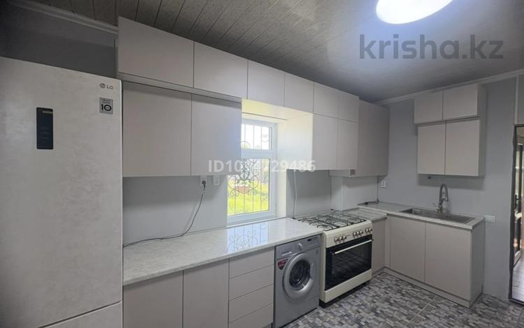 Отдельный дом · 3 комнаты · 53 м² · 10 сот., Каратал 12 — Проезд полевой 12 за 38 млн ₸ в Шымкенте, Аль-Фарабийский р-н — фото 2