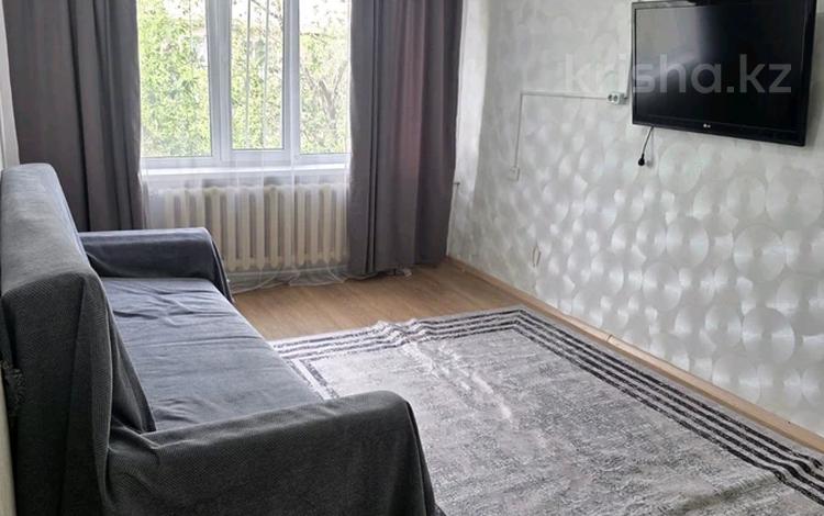 3-комнатная квартира · 70 м² · 5/5 этаж, 4микр 27 за 200 000 ₸ в Конаеве — фото 2