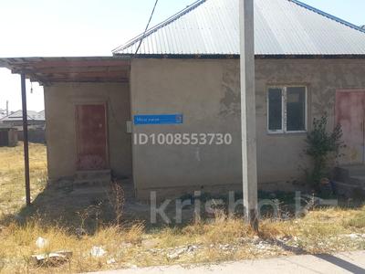 Отдельный дом · 2 комнаты · 80 м² · 10 сот., мкр Тассай, Мөде қаған б/н — 3-й дом слева к югу от пересечении с ул. Орманды за 27 млн 〒 в Шымкенте, Каратауский р-н