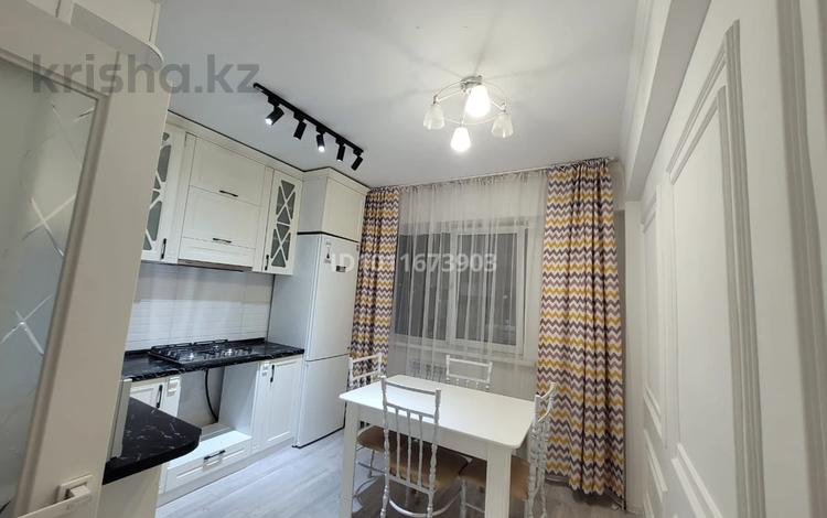 2-бөлмелі пәтер · 64 м² · 7/10 қабат, мкр Шугыла, Жунусова 14/8, бағасы: 36 млн ₸ в Алматы, Наурызбайский р-н — фото 2