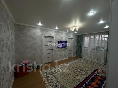 4-комнатная квартира, 61 м², 2/5 этаж, Ибатова 57 за 20 млн 〒 в Актобе