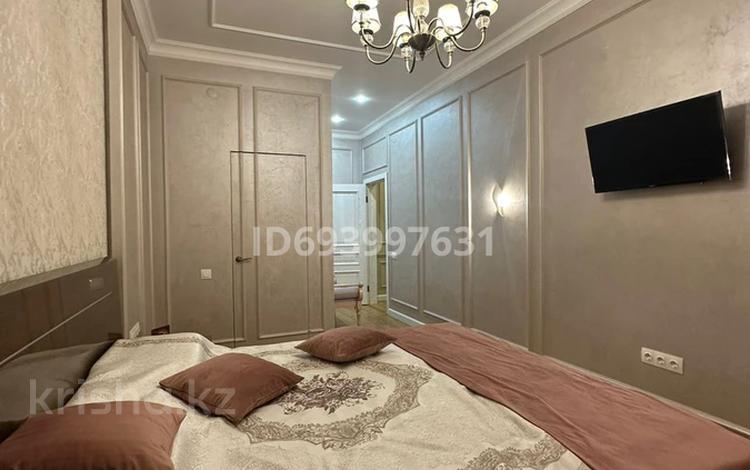 4-комнатная квартира, 98.3 м², 6/9 этаж, Алихана Бокейханова 11 за 82.7 млн 〒 в Астане, Есильский р-н — фото 2