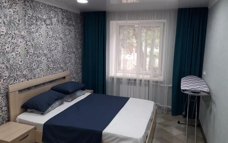 3-комнатная квартира · 80 м² · 1/5 этаж, Cлавского 48 за 35 000 ₸ в Усть-Каменогорске — фото 64