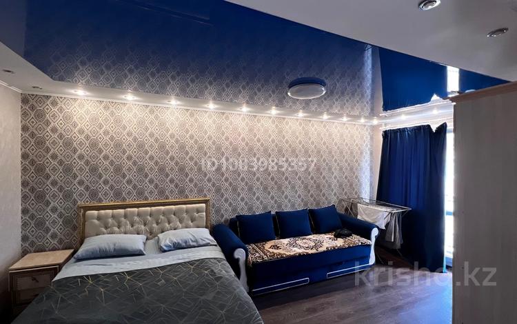 1-бөлмелі пәтер · 48 м², Жаңа қала ш/а., Ерубаева 47, бағасы: 12 000 ₸ в Караганде, Казыбек би р-н — фото 2