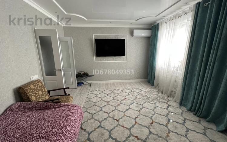 3-комнатная квартира, 86 м², 1/5 этаж, мкр Нурсат за 42 млн 〒 в Шымкенте, Каратауский р-н — фото 3