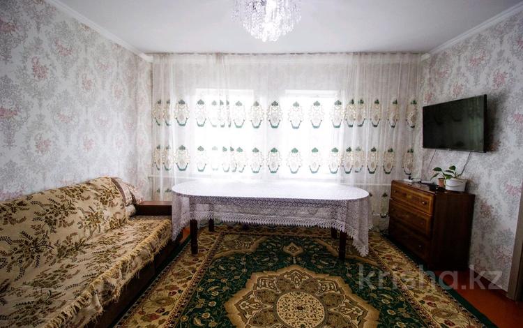 Отдельный дом • 4 комнаты • 70 м² • , Казыбаева 50 — Уалиханова за 15 млн 〒 в Талдыкоргане — фото 2