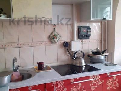 1 комната · 18 м² · 2 этаж, ЕСЕНОВА 3 — МАКАТАЕВА за 6 000 ₸ в Алматы, Медеуский р-н