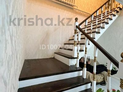 Отдельный дом · 8 комнат · 240 м² · 10 сот., Жандосова 22 а за 60 млн 〒 в Ушарале
