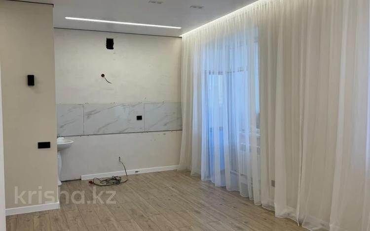 2-бөлмелі пәтер · 55 м² · 5/10 қабат, Луначарского 49, бағасы: ~ 32.8 млн ₸ в Павлодаре — фото 2