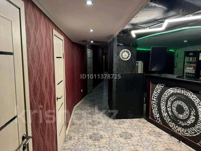 Свободное назначение · 200 м² за 560 000 ₸ в Актобе, мкр 11