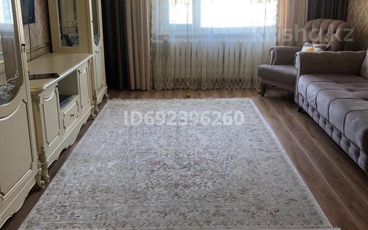 3-комнатная квартира, 85 м², 11/14 этаж, Сауран 3/1